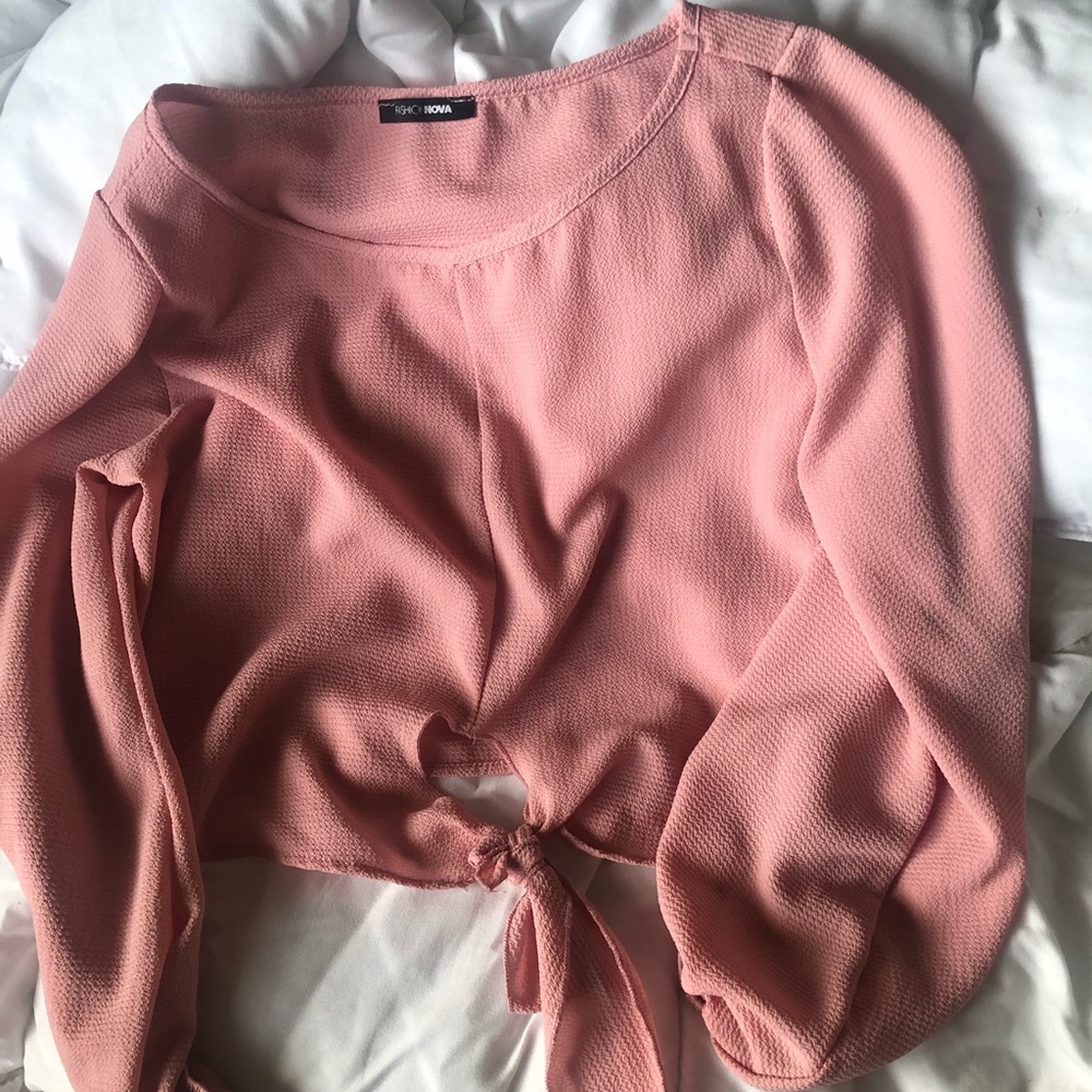 Light pink tie top